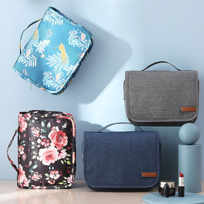 حقائب مكياج نسائية عالية الجودة للسفر حقيبة مستحضرات التجميل أدوات الزينة منظم تخزين مقاوم للماء معلق حقيبة غسيل الحمام