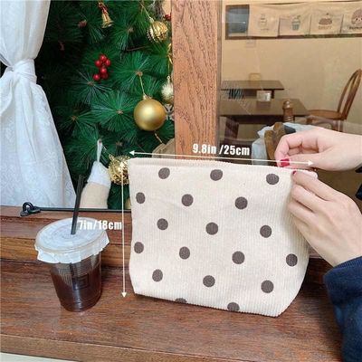 حقيبة مكياج بسعة لاجر للسفر منظم ملحقات حقيبة أدوات الزينة للنساء والفتيات