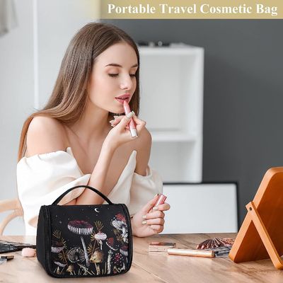 حقيبة مستحضرات تجميل واقية مضادة للصدمات للنساء متعددة الوظائف للسفر حقيبة مستحضرات تجميل لطيفة