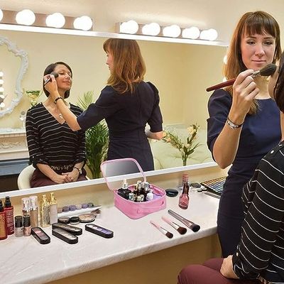 حقيبة مستحضرات التجميل للتخزين مقاومة للماء والصدمات مع حزام للمقبض